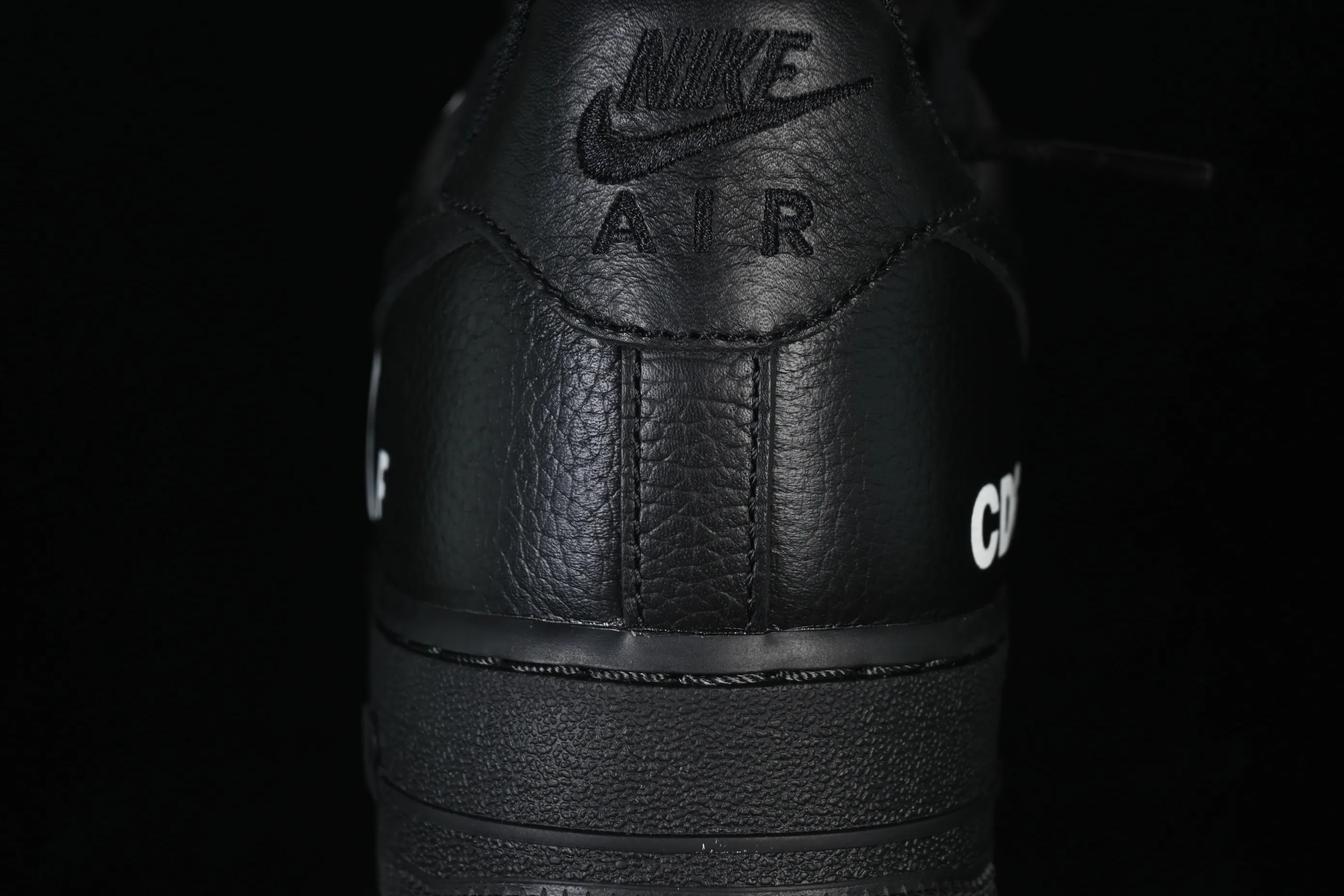 All categories Nk Air Force 1 Air Force series Nk Air Force 1 Low Air Force low-top GX foreign trade version CDG x Nike Air Force 1'07 Low joint model full toe layer Air Force 1 low-top casual sneakers IB9949-001